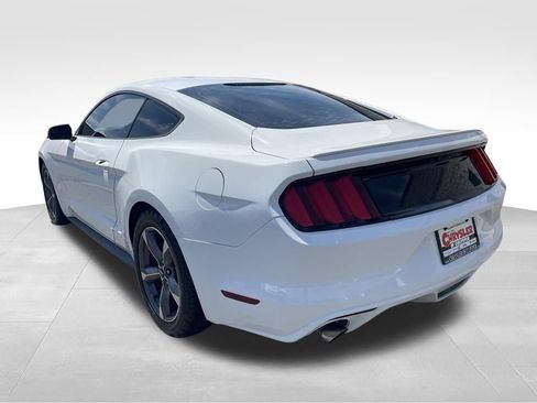 Used 2015 Ford Mustang Coupe w/ Equipment Group 051A RWD image 13
