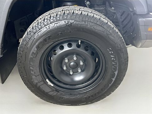 Used 2024 INEOS Grenadier image 11