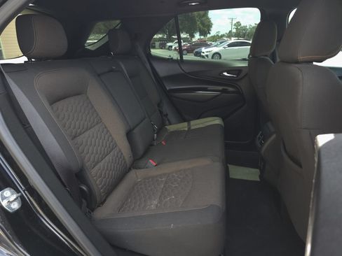 Used 2019 Chevrolet Equinox LT FWD image 14