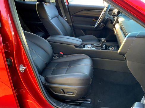 Certified 2025 MAZDA CX-50 AWD 2.5 Turbo w/ Accent Package image 8