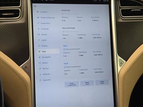 Used 2013 Tesla Model S Performance RWD image 10