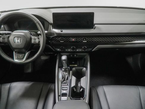 Used 2025 Honda Accord Touring image 23