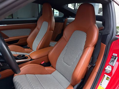 Used 2023 Porsche 911 Turbo S image 28