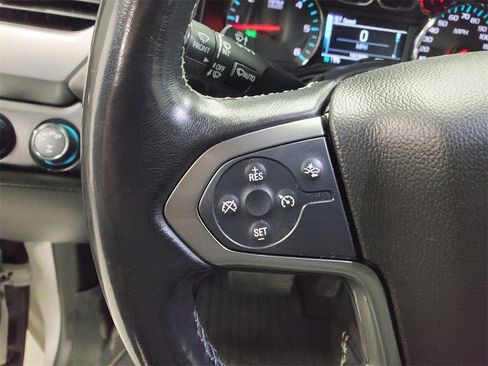 Used 2019 Chevrolet Suburban LT w/ Max Trailering Package image 16