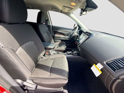 New 2026 Mitsubishi Outlander Sport ES image 27