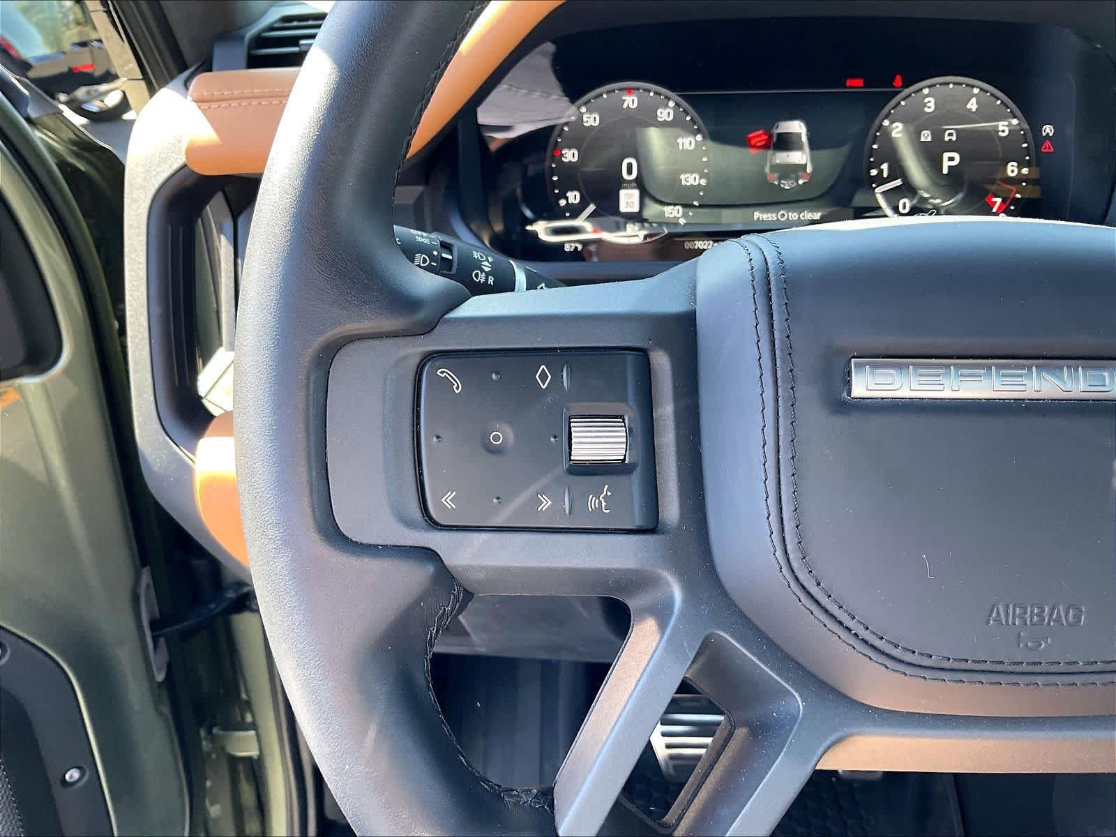 Used 2023 Land Rover Defender 90 X AWD/4WD image 20