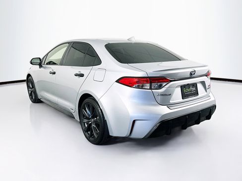 Used 2024 Toyota Corolla SE AWD/4WD image 5