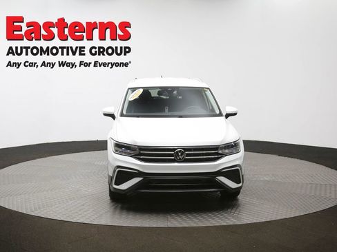 Used 2023 Volkswagen Tiguan SE image 50