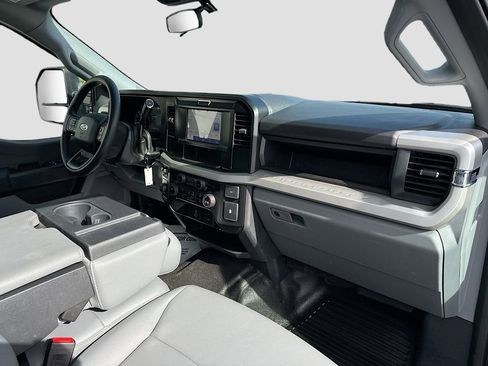 Used 2026 Ford F250 XL image 28