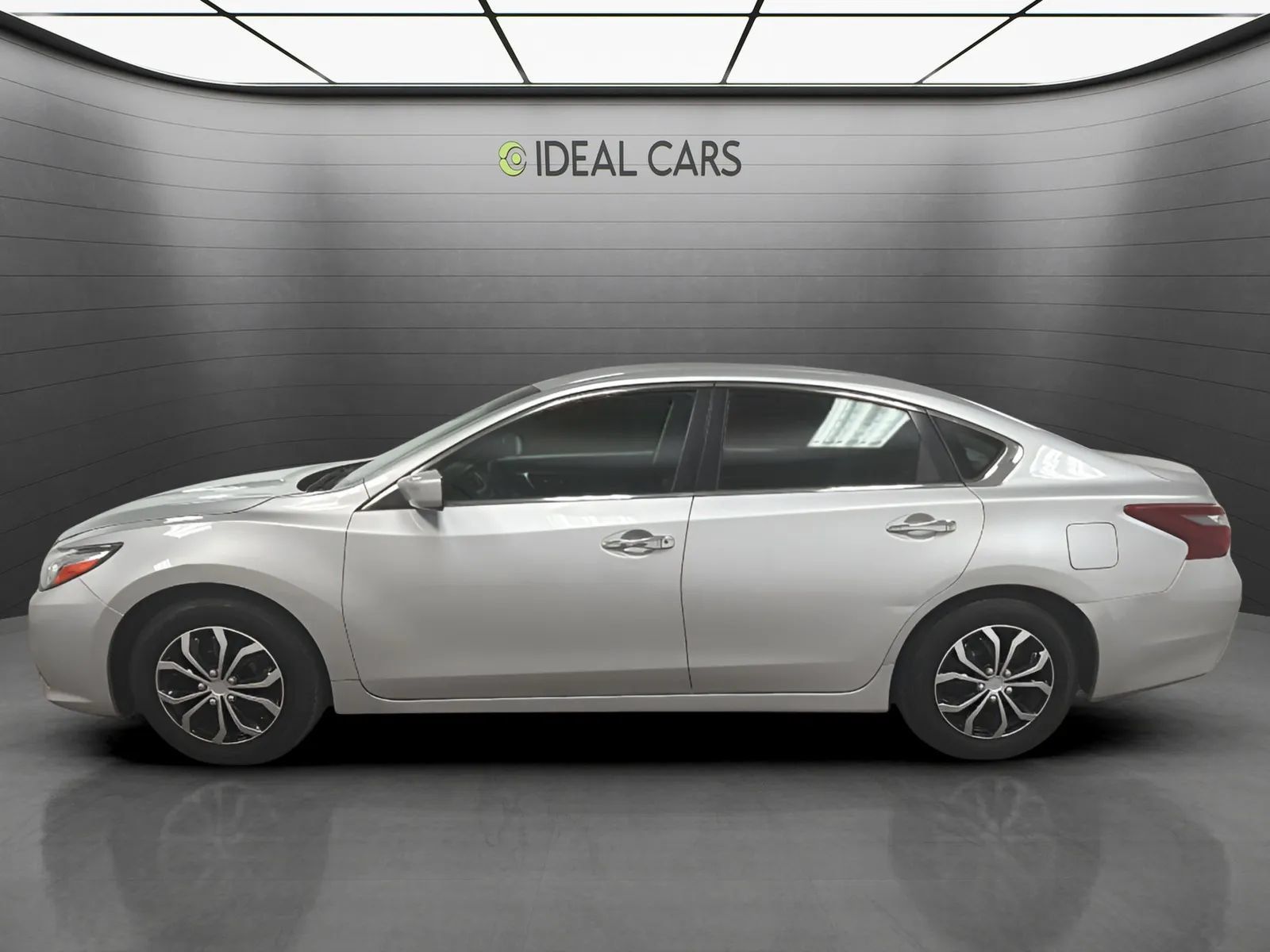 Used 2018 Nissan Altima 2.5 S w/ S Convenience Package FWD image 8