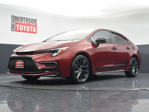 Used 2025 Toyota Corolla SE FWD image 30