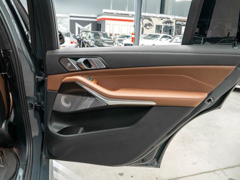 Used 2026 BMW X7 M60i AWD/4WD image 43