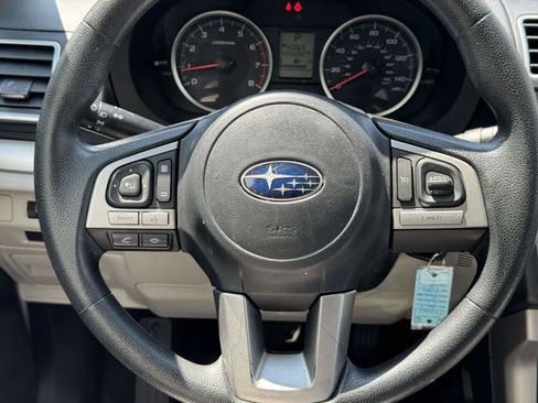 Used 2017 Subaru Forester 2.5i Premium w/ Popular Package #2A AWD/4WD image 22