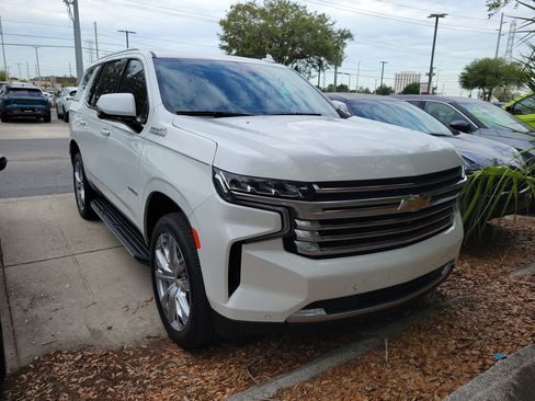 Used 2024 Chevrolet Tahoe High Country RWD image 1