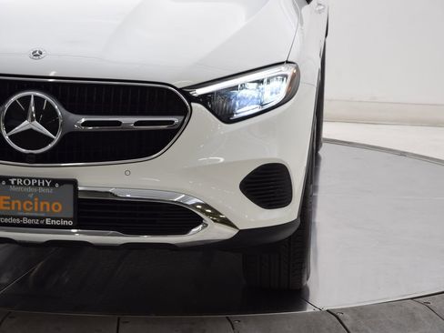 Certified 2026 Mercedes-Benz GLC 300 image 10