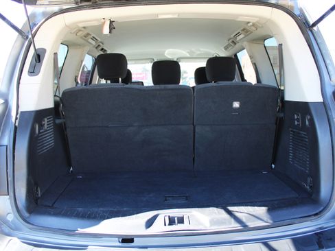 Used 2019 Nissan Armada SV w/ Driver Package image 6