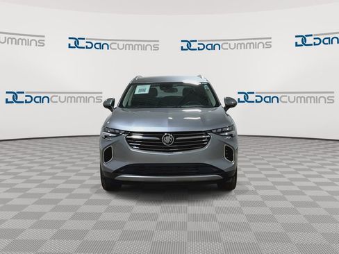 Used 2023 Buick Envision Essence image 3