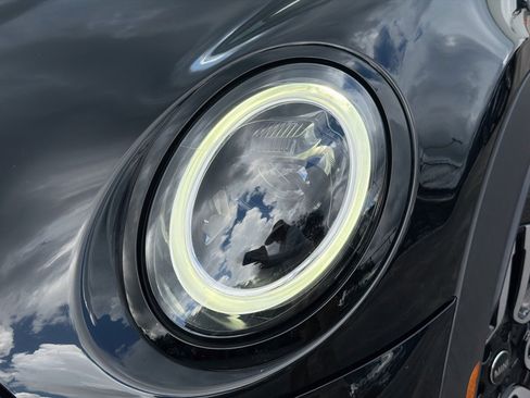Used 2023 MINI Cooper S FWD image 9