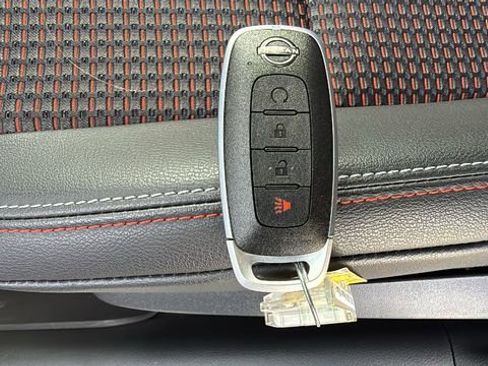 New 2026 Nissan Kicks SR AWD/4WD image 29