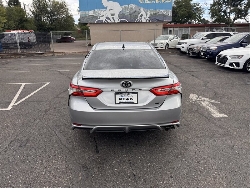 Used 2019 Toyota Camry SE FWD image 6