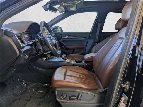 Used 2019 Audi Q5 2.0T Premium Plus w/ Premium Plus Package image 16