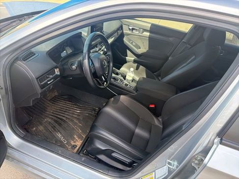 Used 2025 Honda Civic Sport image 12