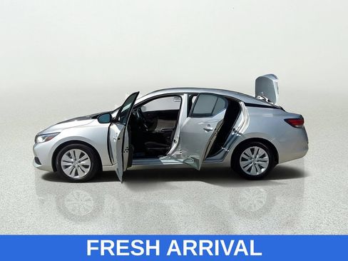 Used 2023 Nissan Sentra S FWD image 12