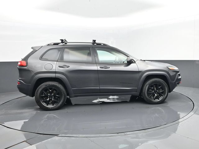 Used 2016 Jeep Cherokee Trailhawk w/ Leather Interior Group AWD/4WD image 4