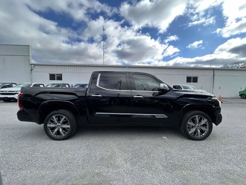 Used 2023 Toyota Tundra Capstone image 2