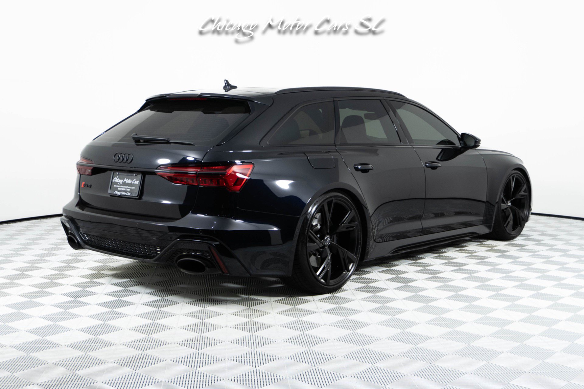 Used 2021 Audi RS 6 AWD/4WD image 9