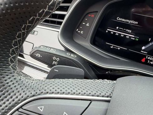 Used 2024 Audi SQ7 Premium Plus AWD/4WD image 27