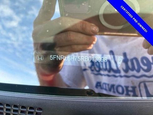 Certified 2024 Honda Odyssey Sport image 37