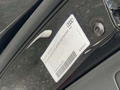 Used 2021 Audi S4 Premium Plus w/ Premium Plus Package image 17