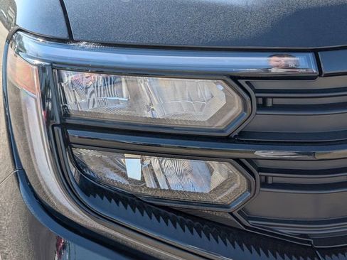 New 2026 Ford Expedition Active RWD image 18