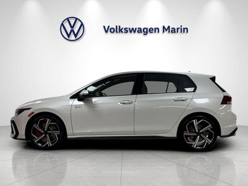 New 2026 Volkswagen GTI SE FWD image 2