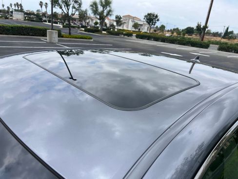 Used 2013 Lexus ES 350 w/ Premium Pkg FWD image 21