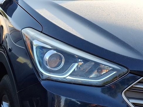 Used 2017 Hyundai Santa Fe Sport w/ Cargo Package AWD/4WD image 7