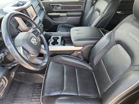 Used 2022 RAM 1500 Laramie w/ Cold Weather Group AWD/4WD image 9