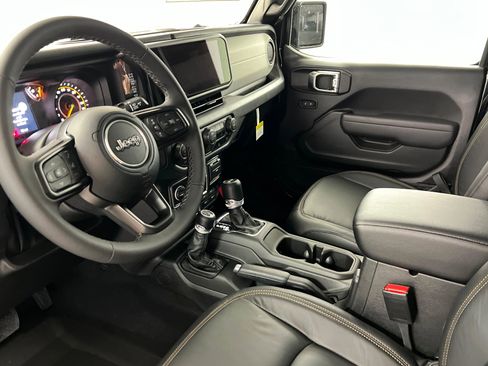 New 2026 Jeep Wrangler Unlimited Sport AWD/4WD image 15