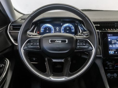 Certified 2023 Jeep Grand Cherokee L Laredo AWD/4WD image 13