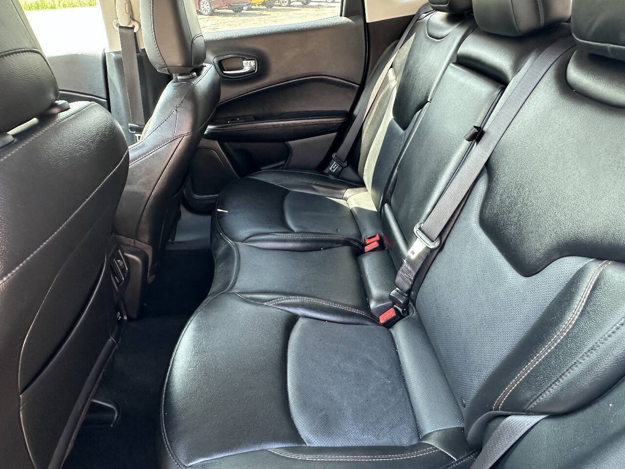 Used 2021 Jeep Compass Limited FWD image 10