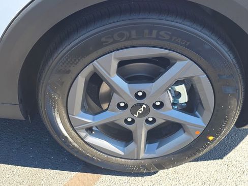 New 2026 Kia K4 LXS image 12