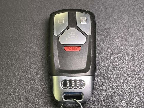 Certified 2023 Audi Q5 2.0T Premium w/ Convenience Package image 43