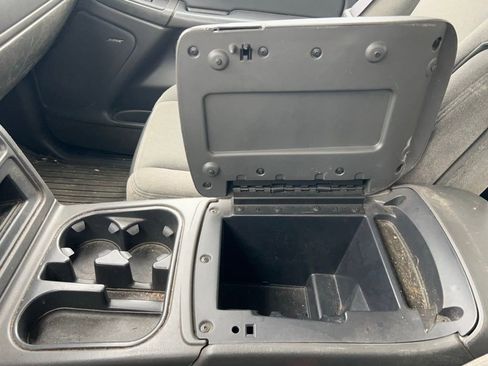 Used 2005 Chevrolet Silverado 1500 w/ Light Duty Power Package image 19