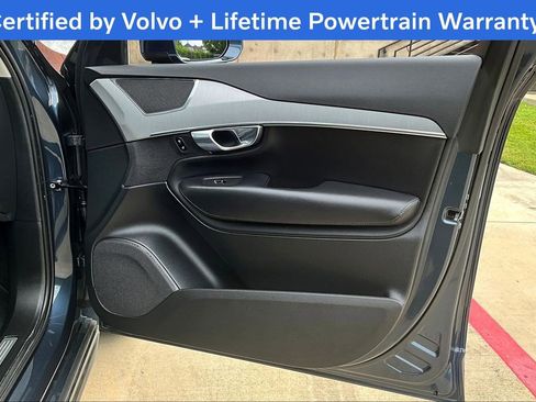 Certified 2025 Volvo XC90 B5 Core image 24