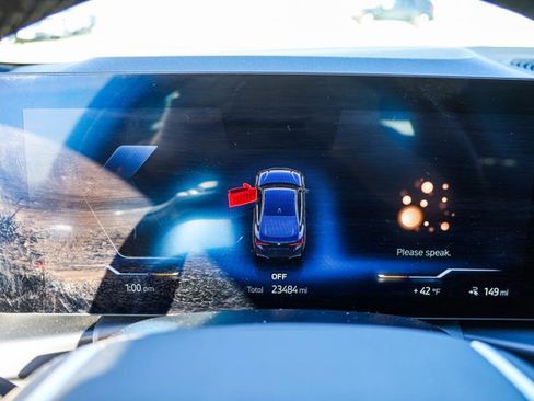 Used 2023 BMW i4 eDrive35 image 15