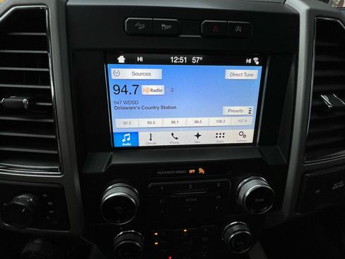 Used 2018 Ford F150 Lariat w/ Equipment Group 502A Luxury image 25