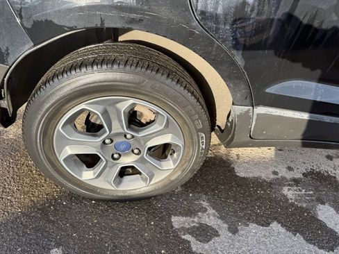 Used 2021 Ford EcoSport S image 15