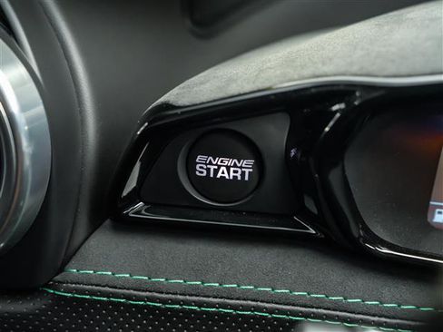 Used 2021 Lotus Evora RWD image 32