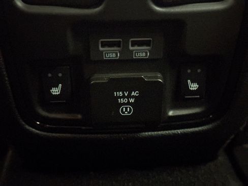 Used 2023 Dodge Durango R/T image 21